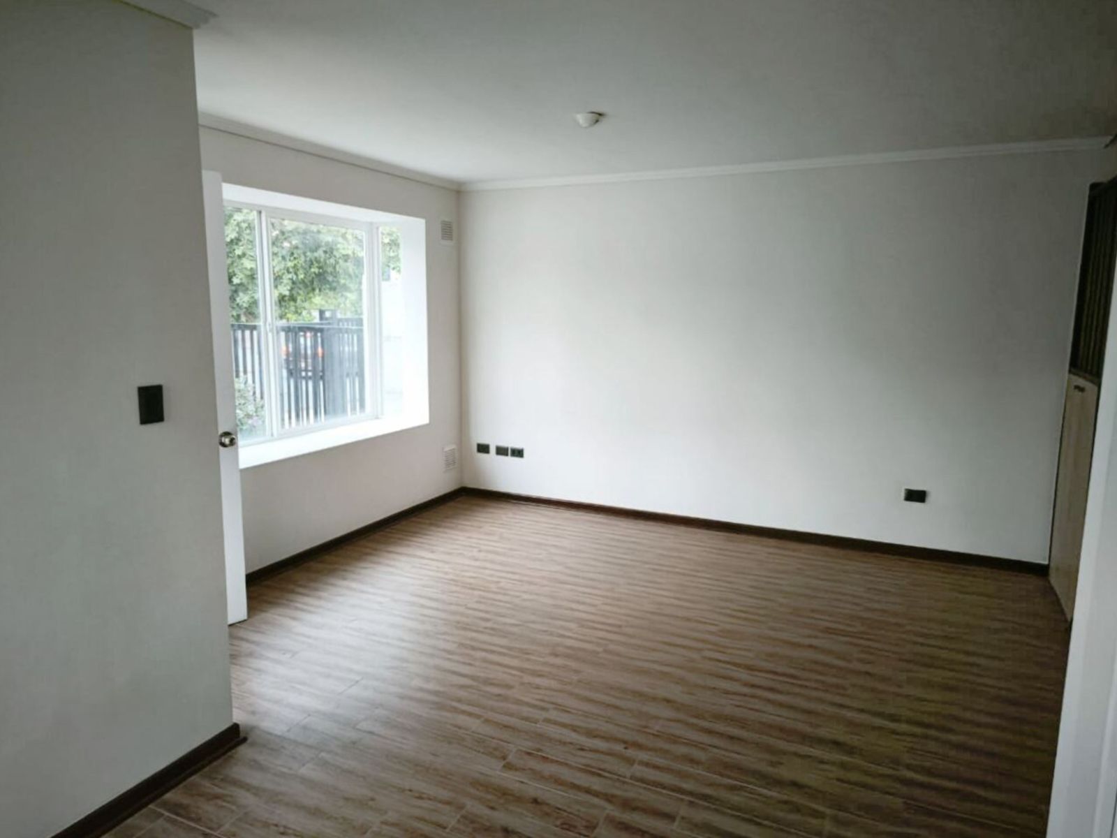 Local comercial en arriendo en Peñaflor_9_6925cb8829680.jpg